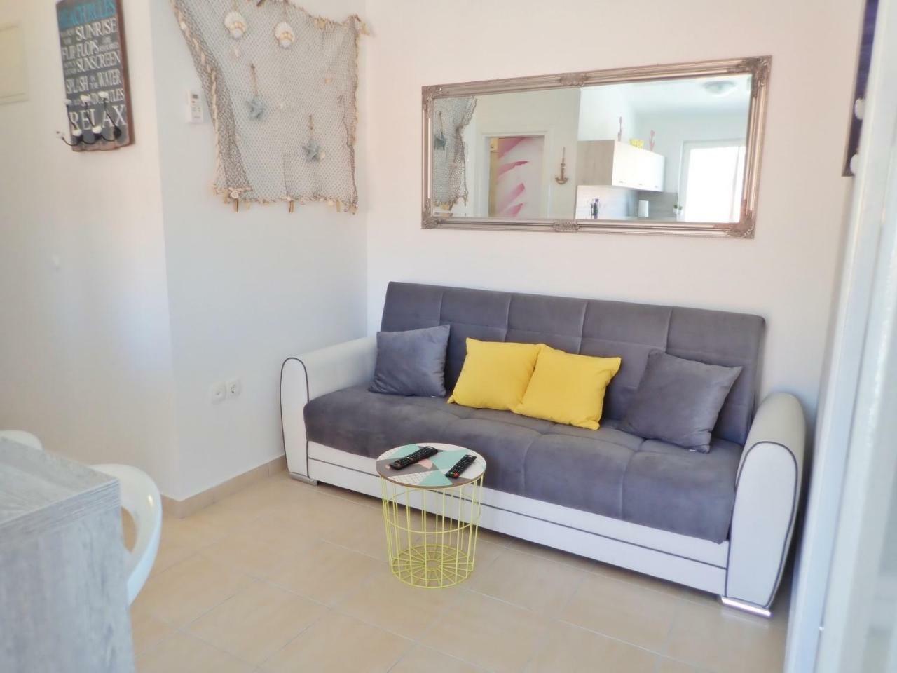 Apartment Ela Enjoy Breathtaking Seaview Seline Exterior photo