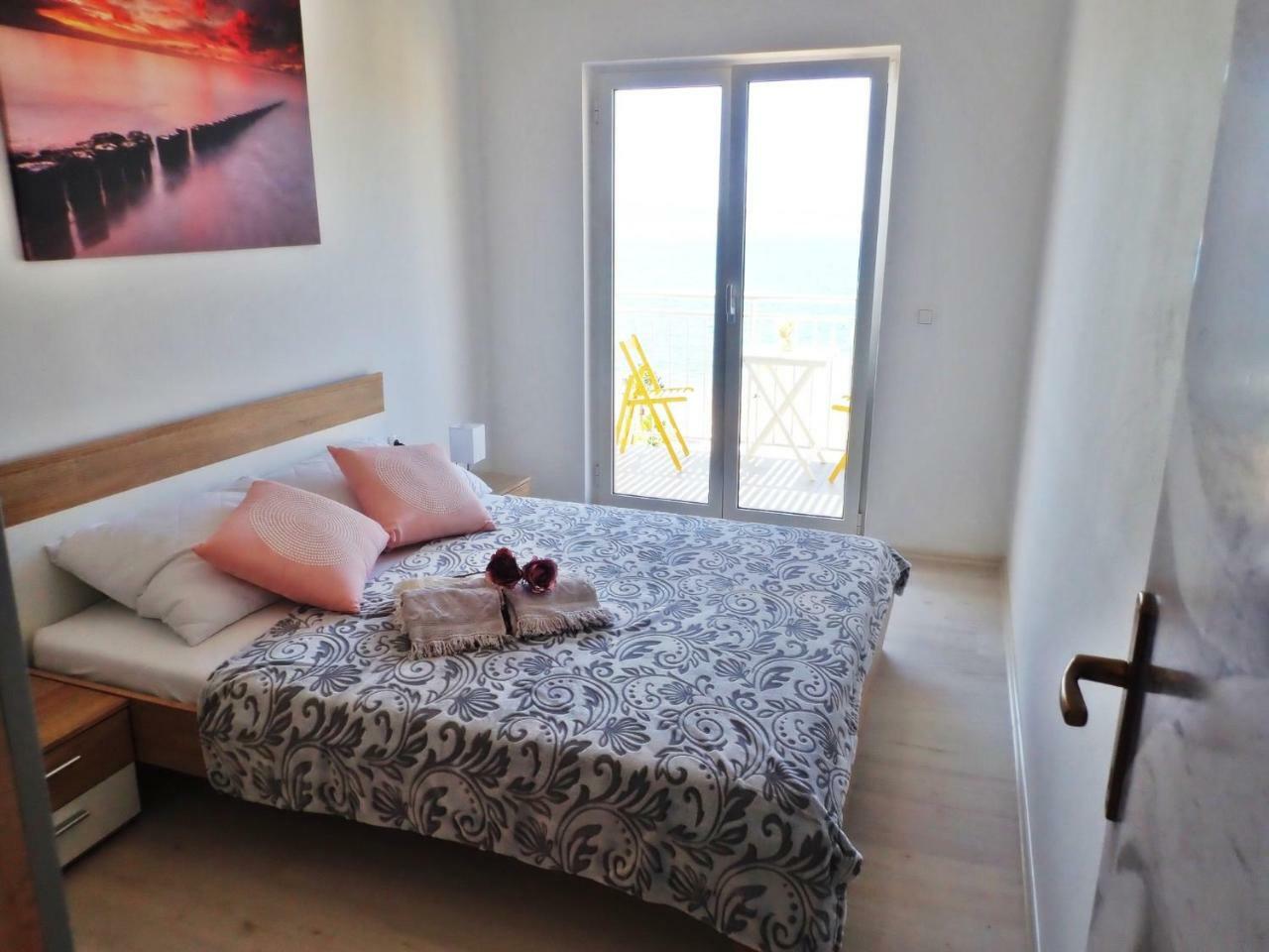 Apartment Ela Enjoy Breathtaking Seaview Seline Exterior photo